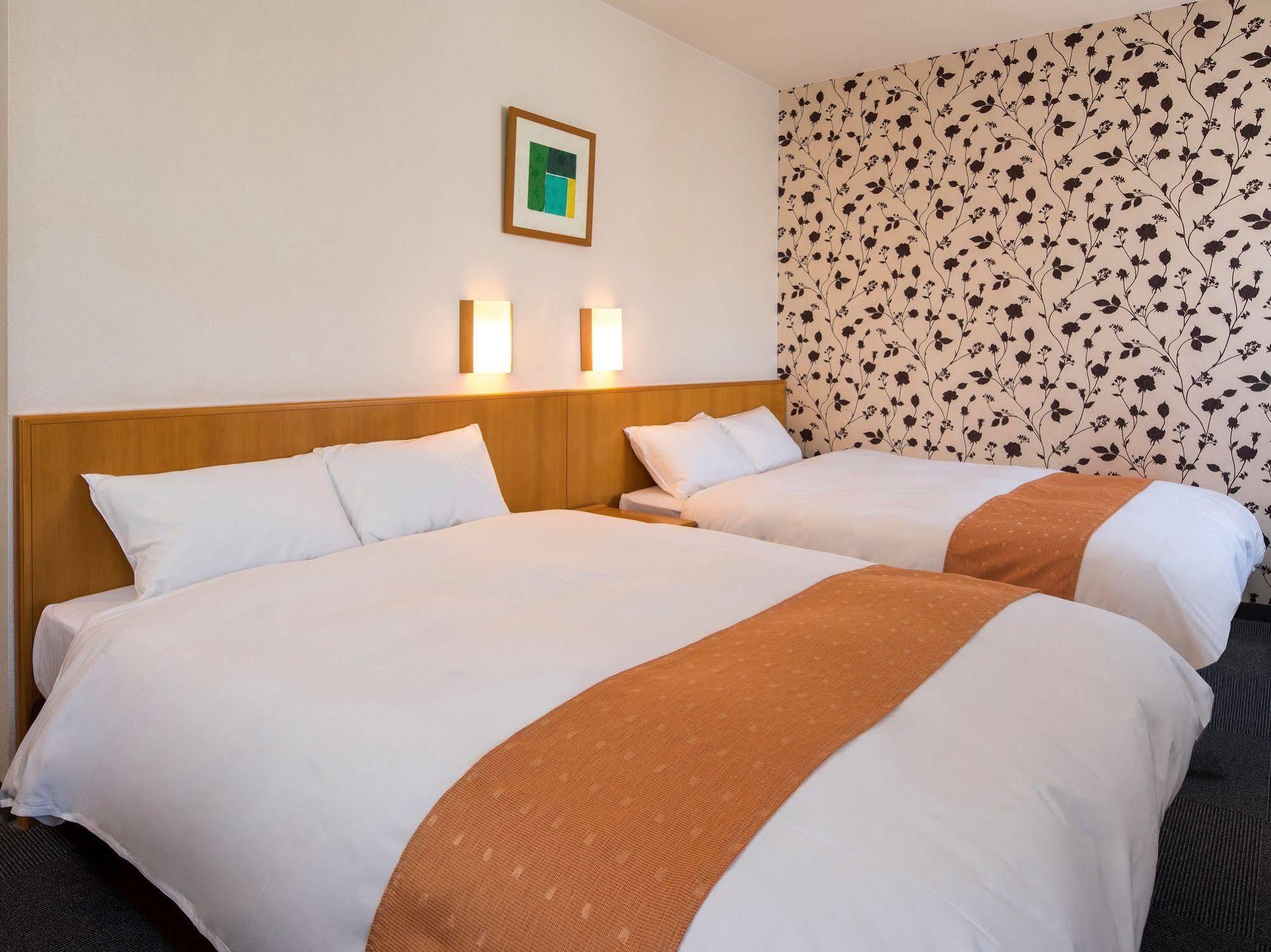 Chisun Inn Osaka Hommachi Екстериор снимка