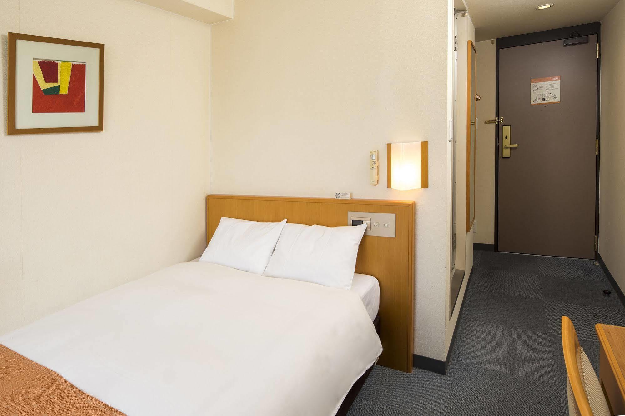 Chisun Inn Osaka Hommachi Екстериор снимка