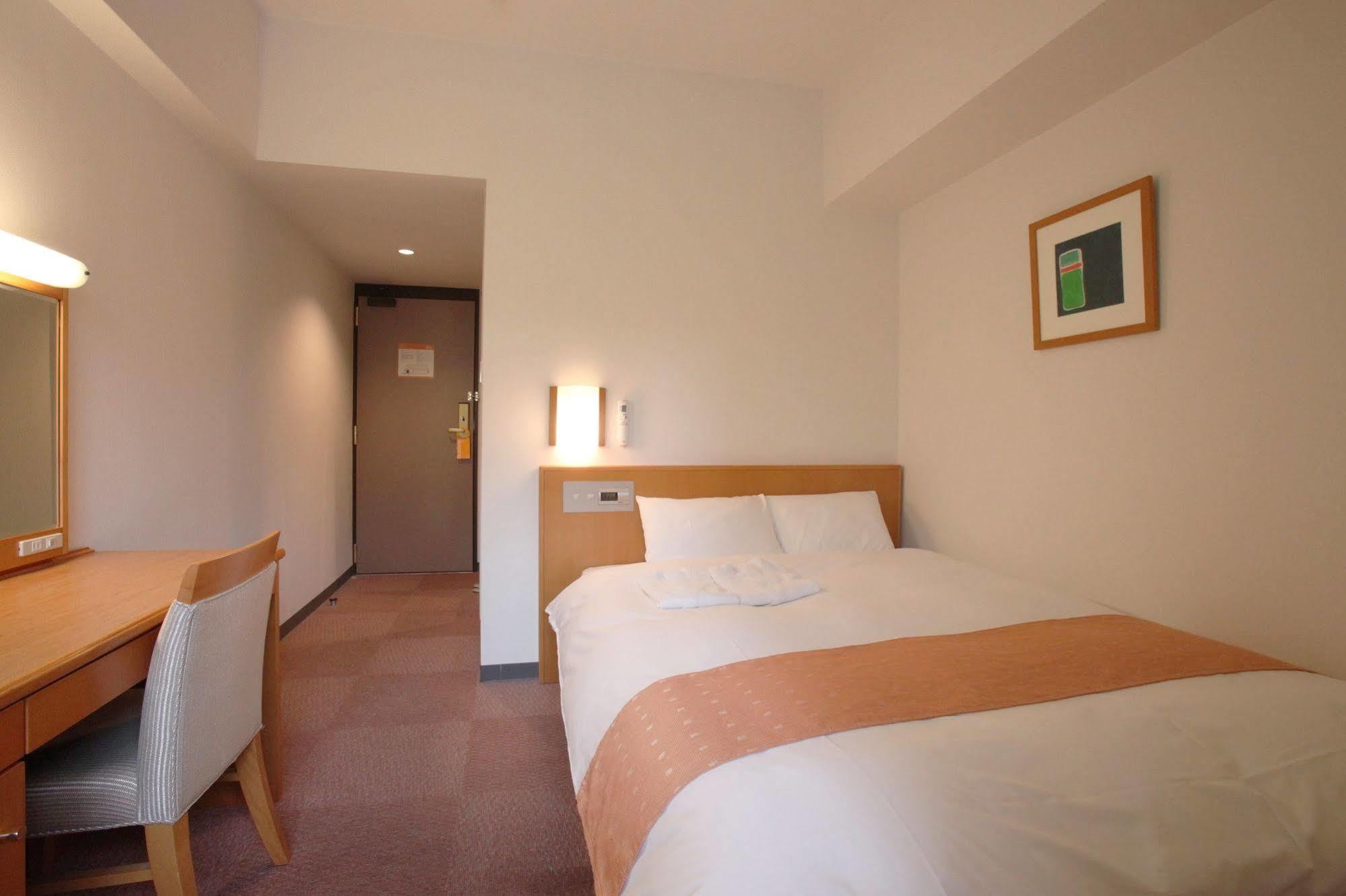 Chisun Inn Osaka Hommachi Екстериор снимка